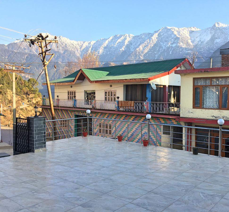 Ess & Bee Resorts Дармсала Екстер'єр фото
