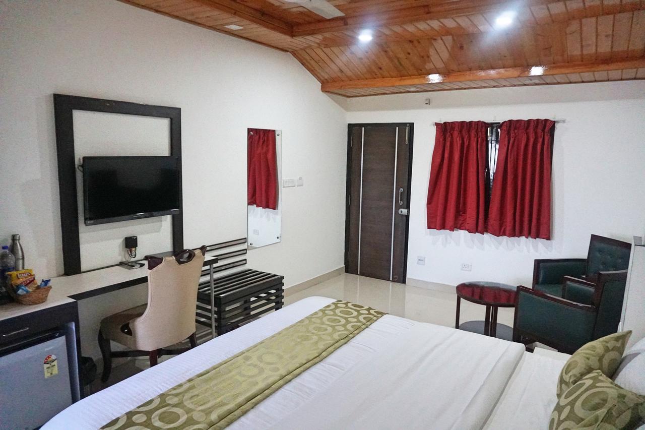 Ess & Bee Resorts Дармсала Екстер'єр фото